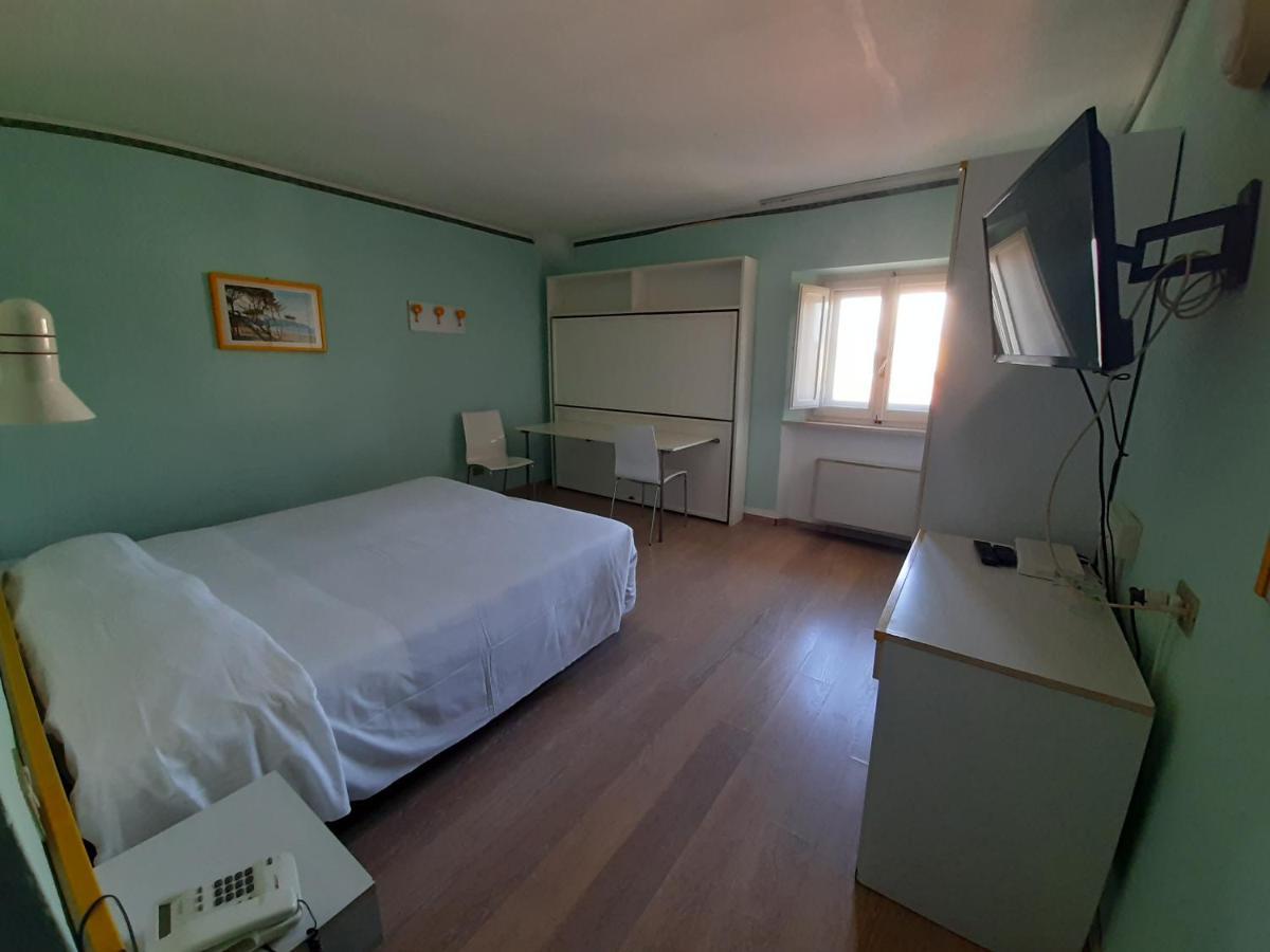 Elba Hotel Rosignano Solvay Extérieur photo