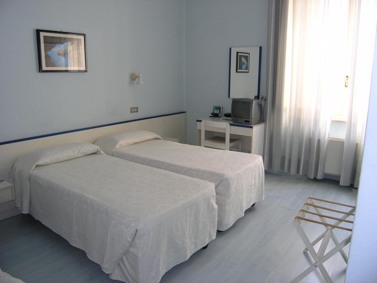 Elba Hotel Rosignano Solvay Extérieur photo